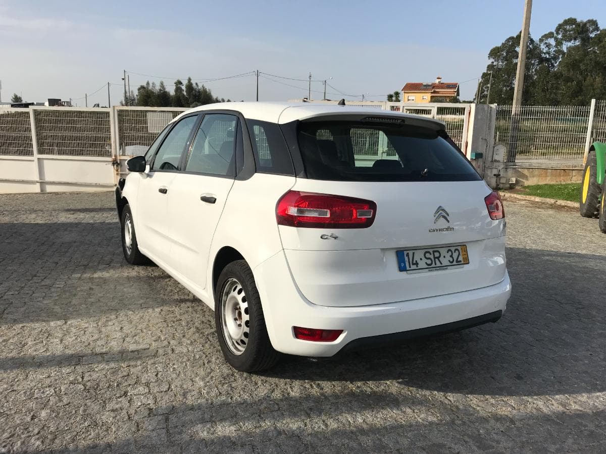 Citroën C4 Picasso 1.6HDI · Ano 2014 — image 4