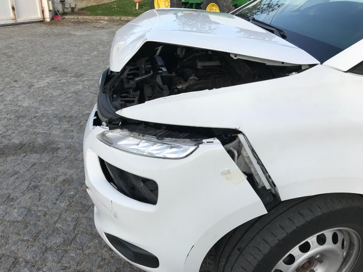 Citroën C4 Picasso 1.6HDI · Ano 2014 — image 16