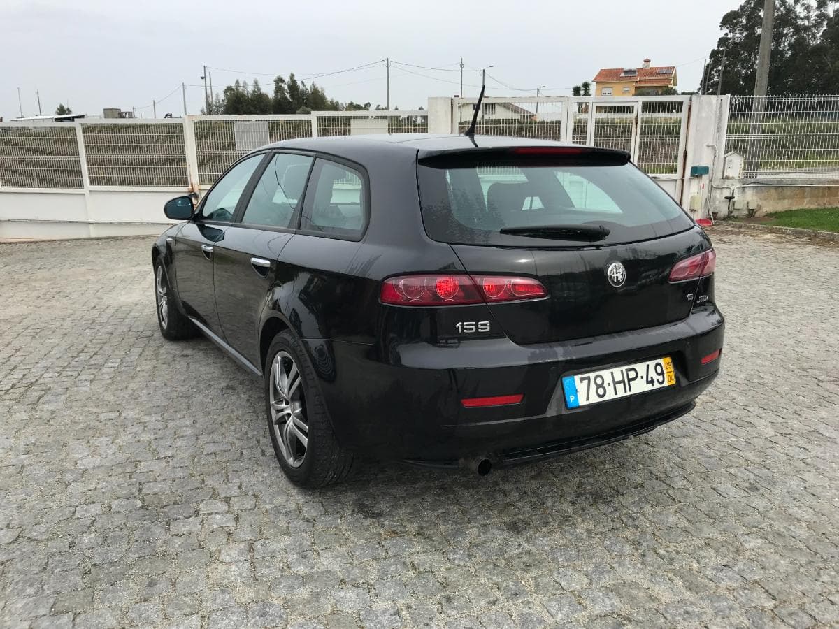 Alfa-Romeo 159 1.9JTDM · Ano 2009 — image 6