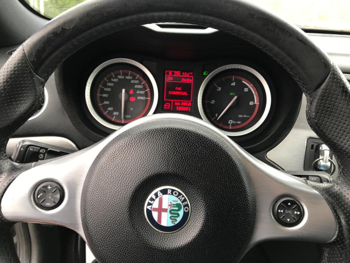 Alfa-Romeo 159 1.9JTDM · Ano 2009 — image 30