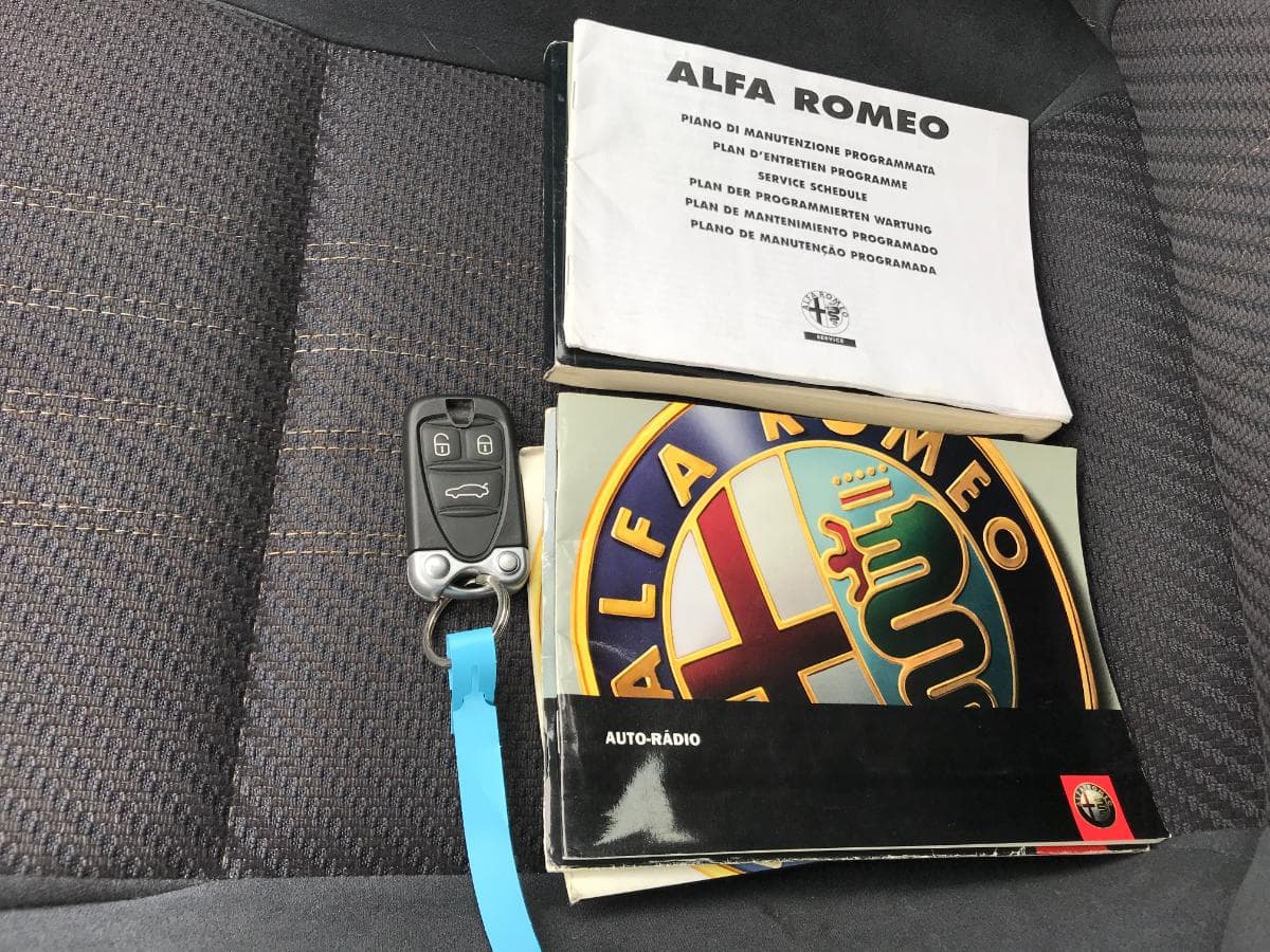 Alfa-Romeo 159 1.9JTDM · Ano 2009 — image 32