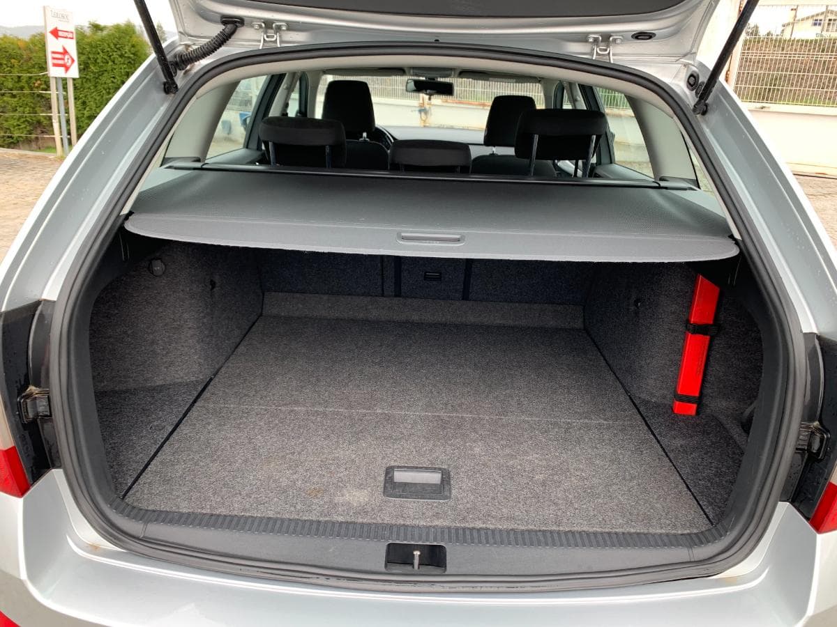 Skoda Octavia 1.6TDI · Ano 2014 — image 7