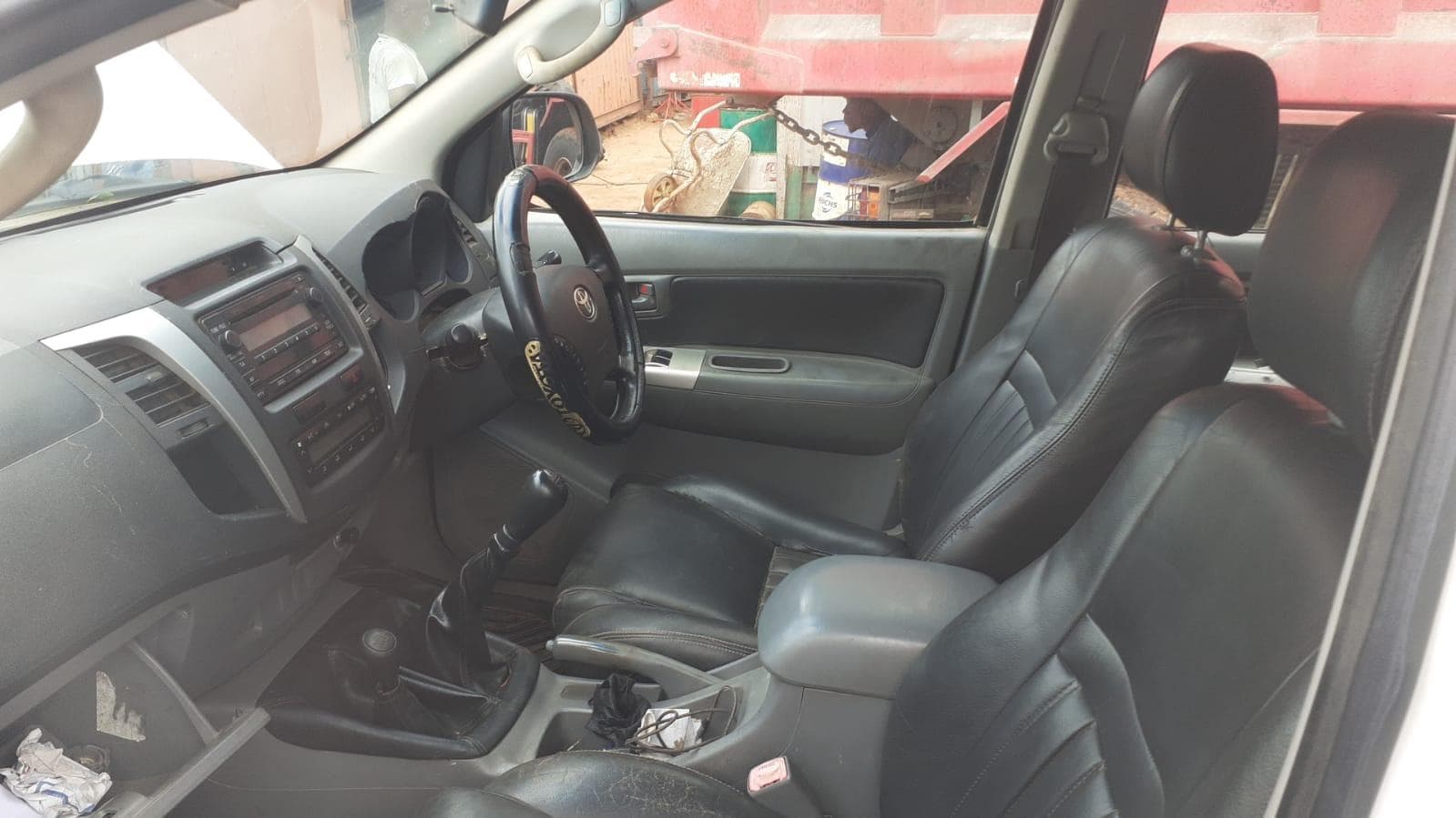 Toyota Hilux D4D 3.0 · — imagem 6