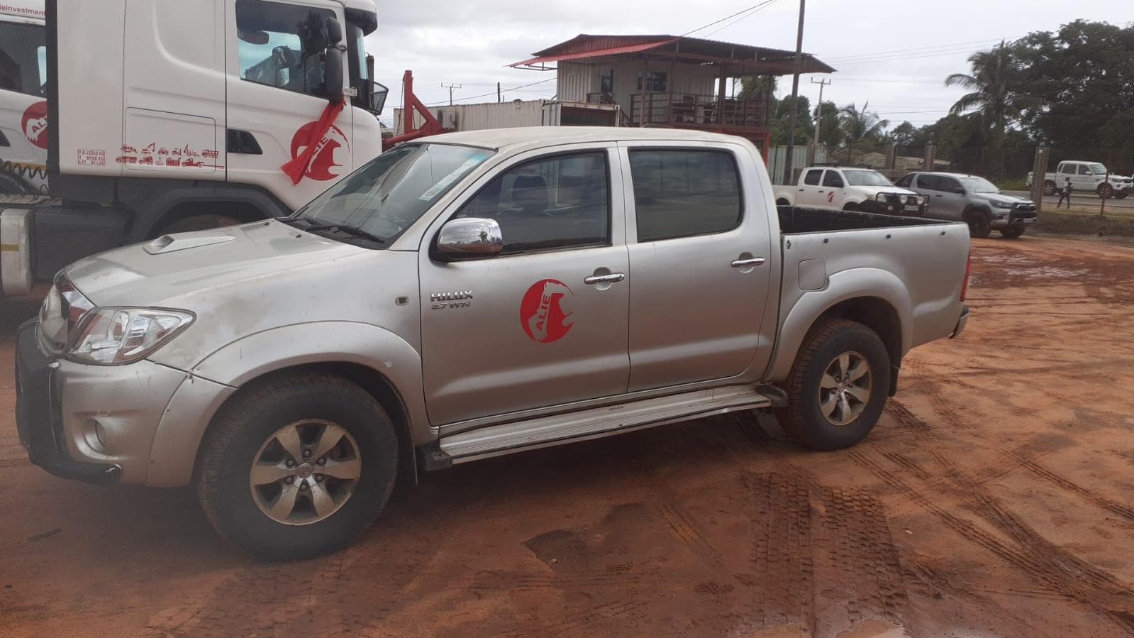 Toyota Hilux  · — imagem 2