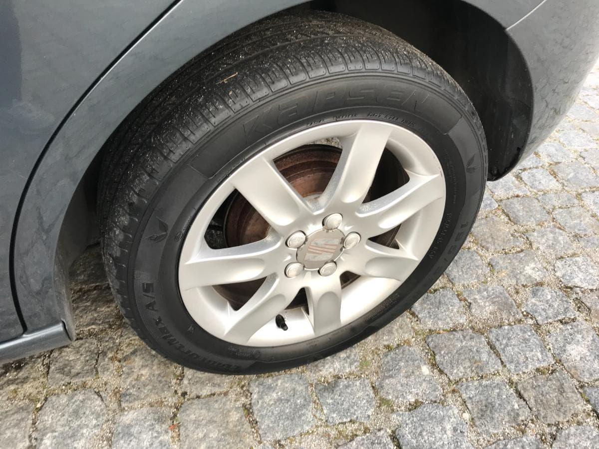 Seat Ibiza 1.4 TDI · Ano 2006 — image 11