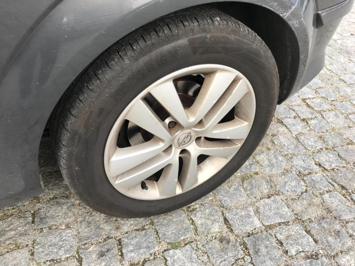Opel Astra 1.3 CDTI · Ano 2008 — image 12