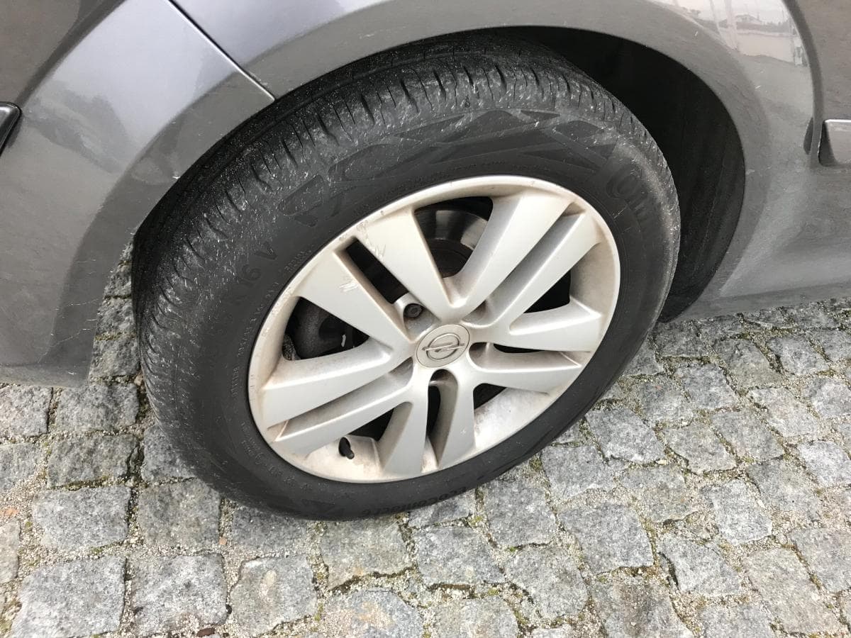 Opel Astra 1.3 CDTI · Ano 2008 — image 13
