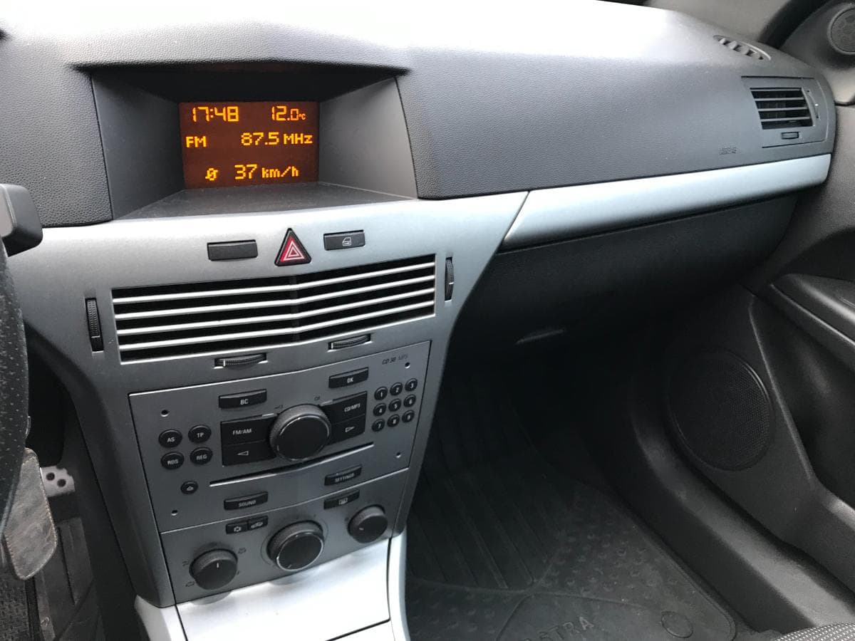 Opel Astra 1.3 CDTI · Ano 2008 — image 20