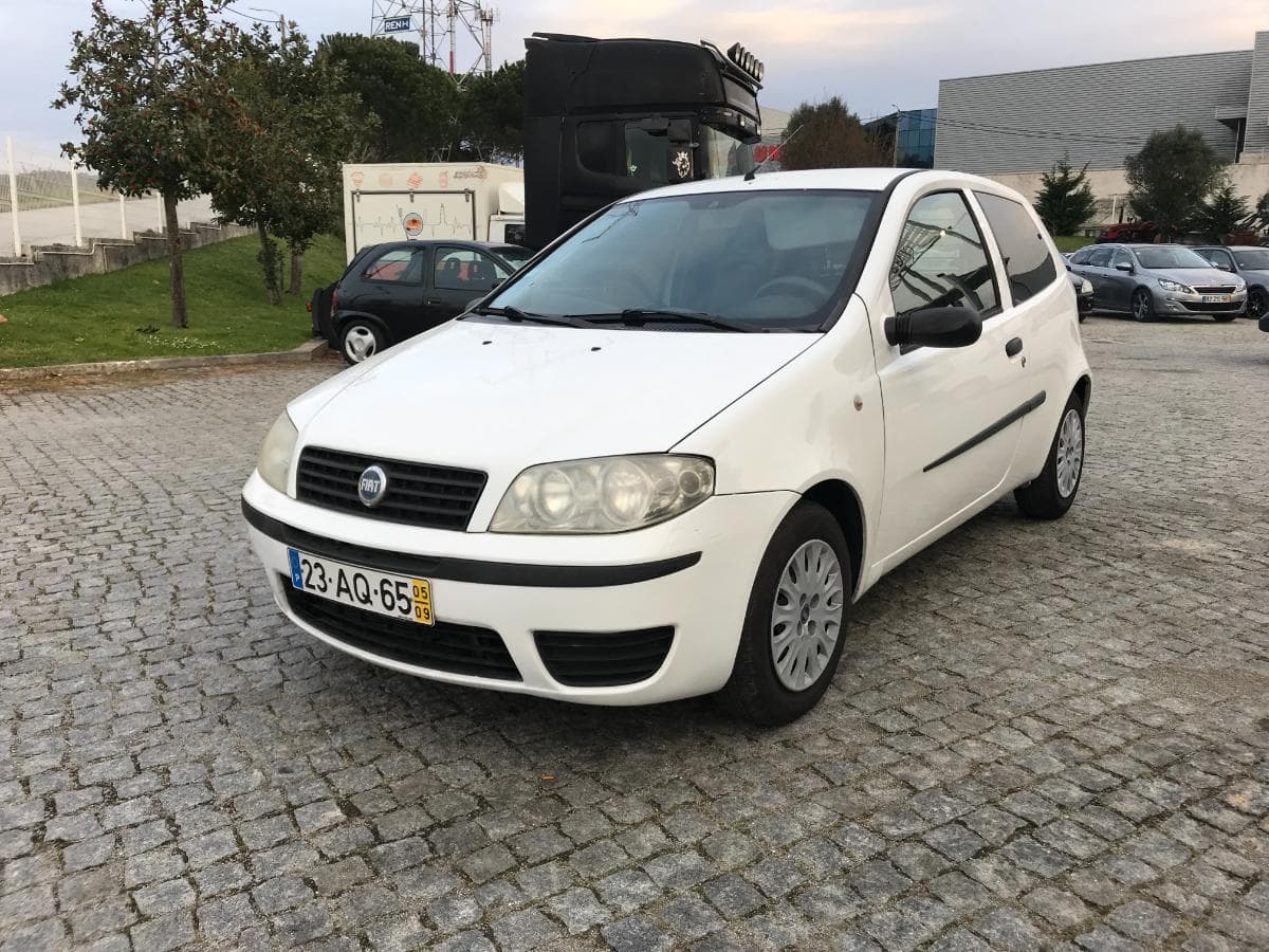 Fiat Punto 1.3 JTD · Ano 2005 — image 5