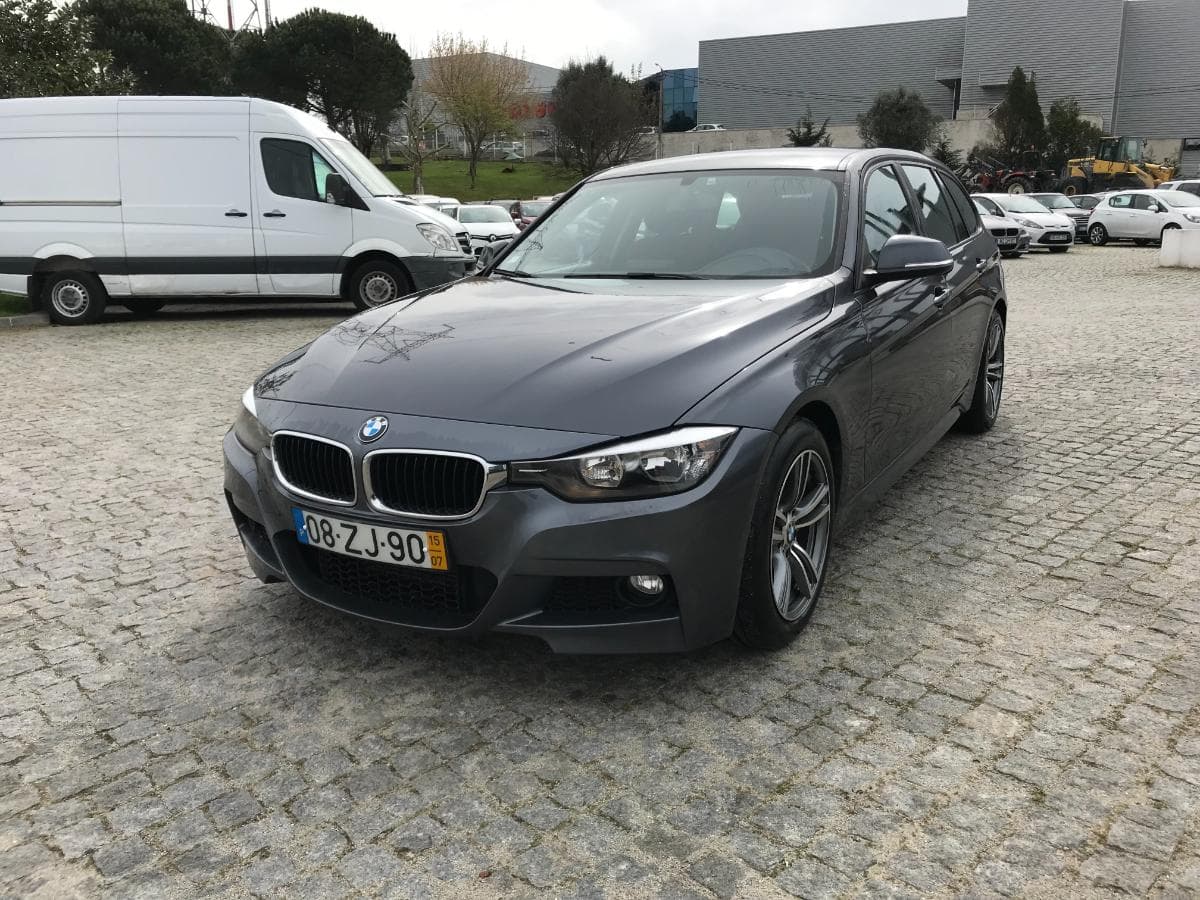 BMW 320D Touring · Ano 2015 — image 3