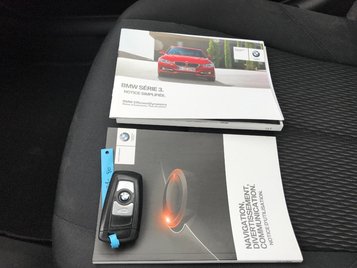 BMW 320D Touring · Ano 2015 — image 30