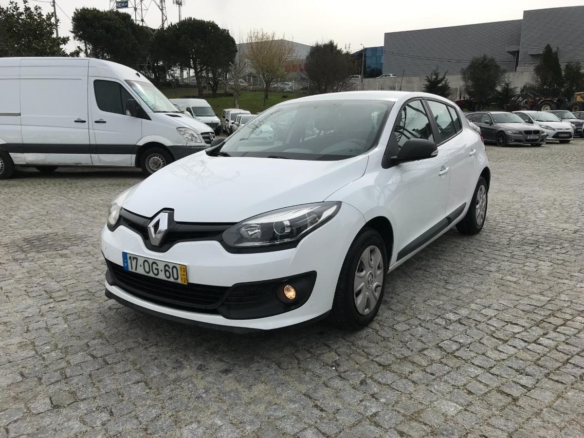Renault Mégane 1.5DCI · Año 2013 — imagen 3