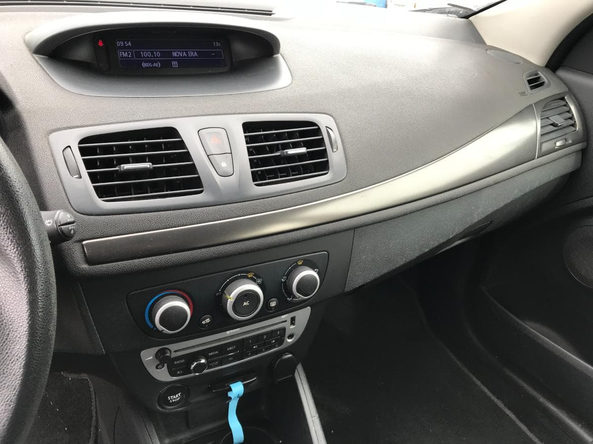 Renault Mégane 1.5DCI · Año 2013 — imagen 21