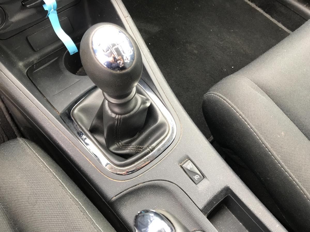 Renault Mégane 1.5DCI · Año 2013 — imagen 25
