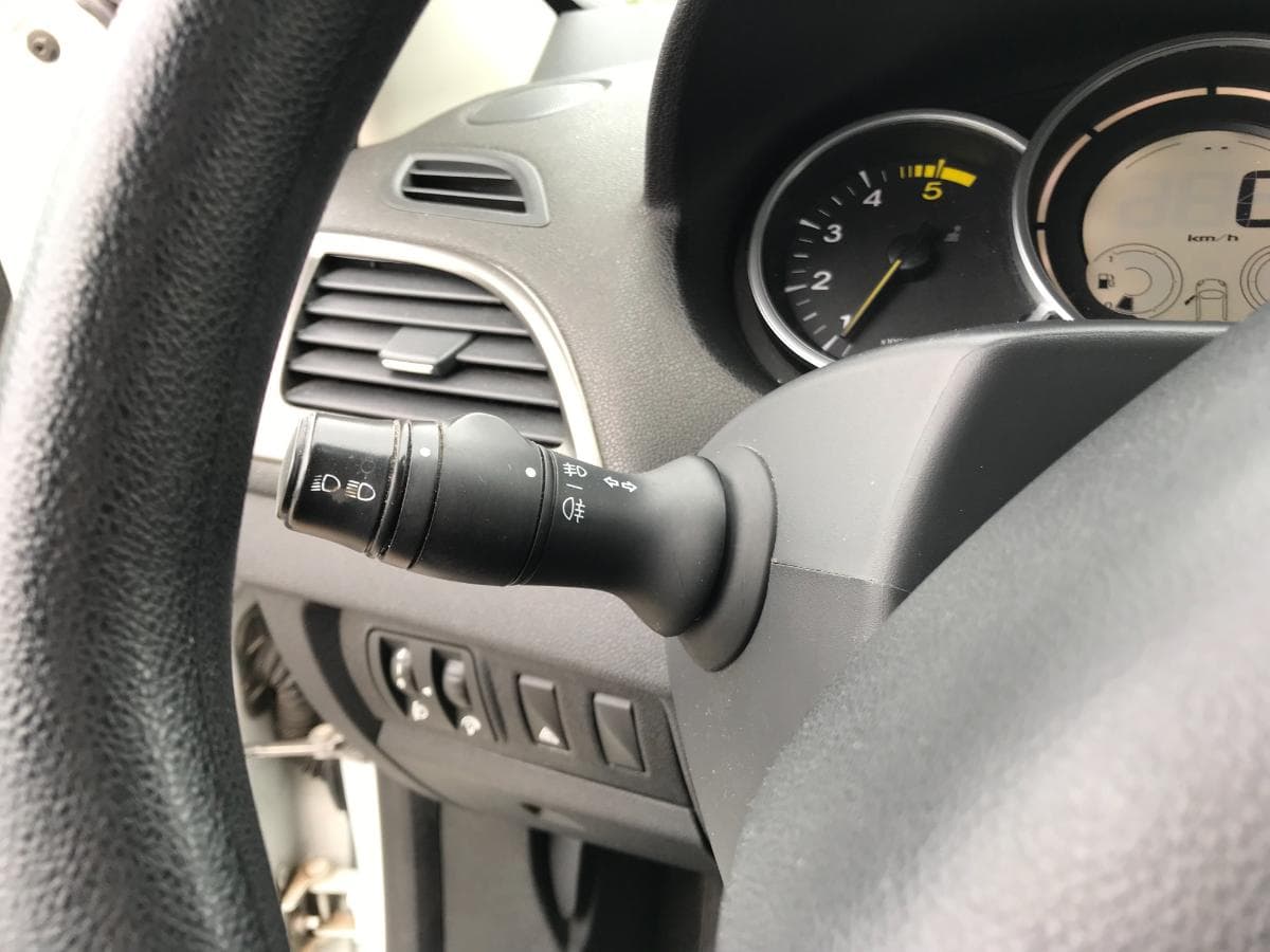 Renault Mégane 1.5DCI · Año 2013 — imagen 26