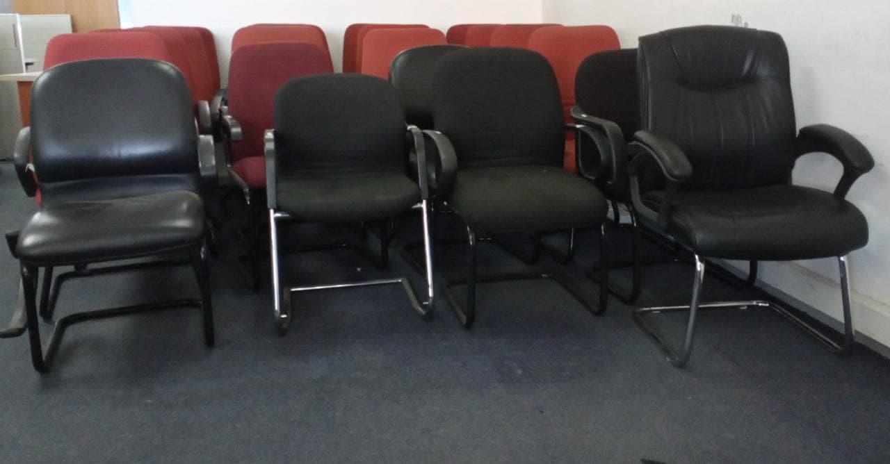 Mobiliario de oficina ·