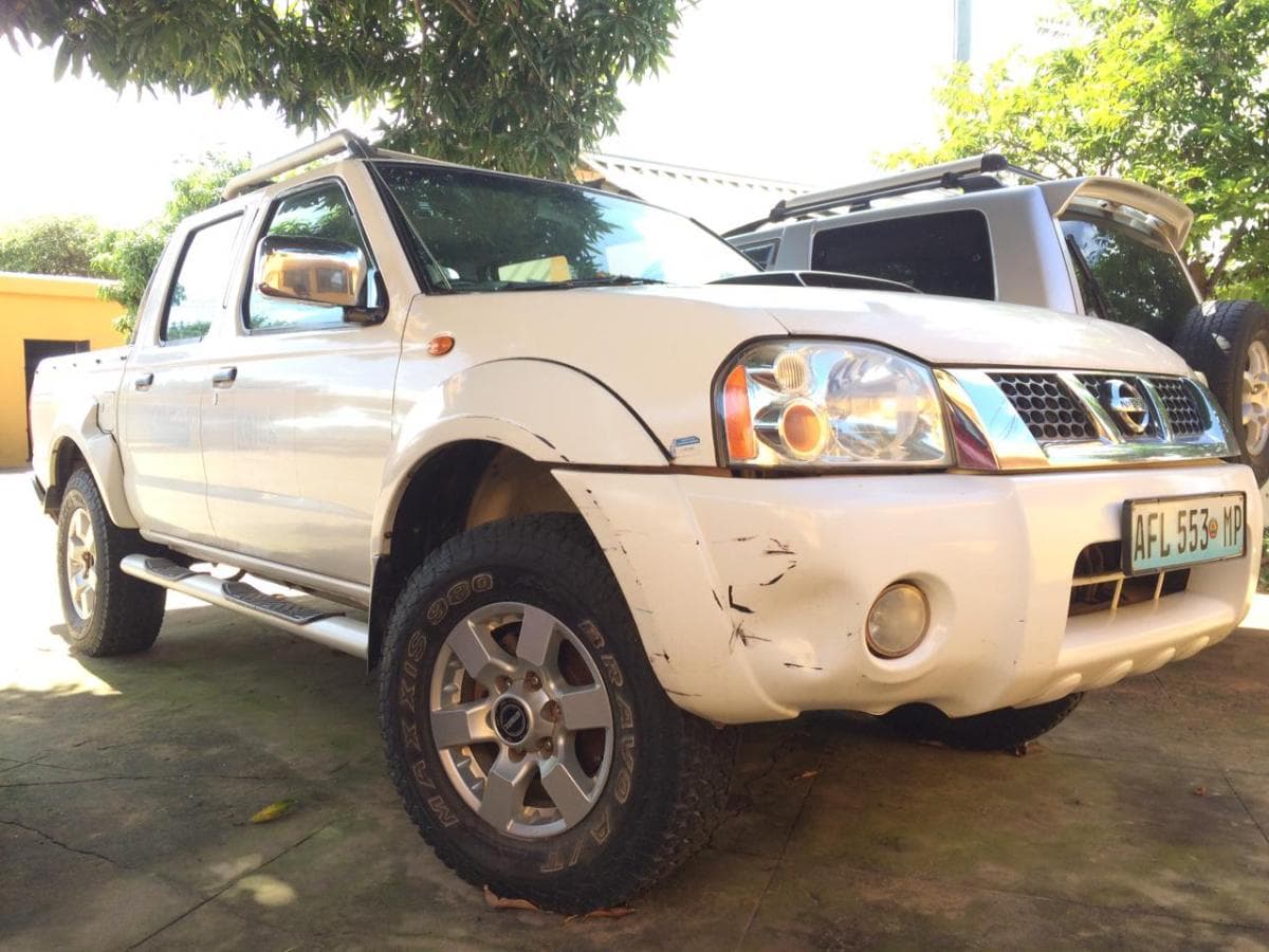 Nissan Hardbody · — image 3