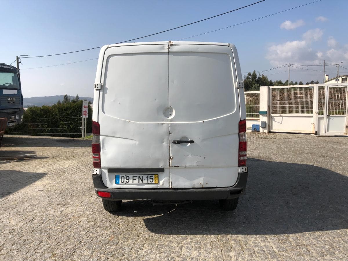Mercedes-Benz Sprinter 211 CDI · Ano 2008 — image 8