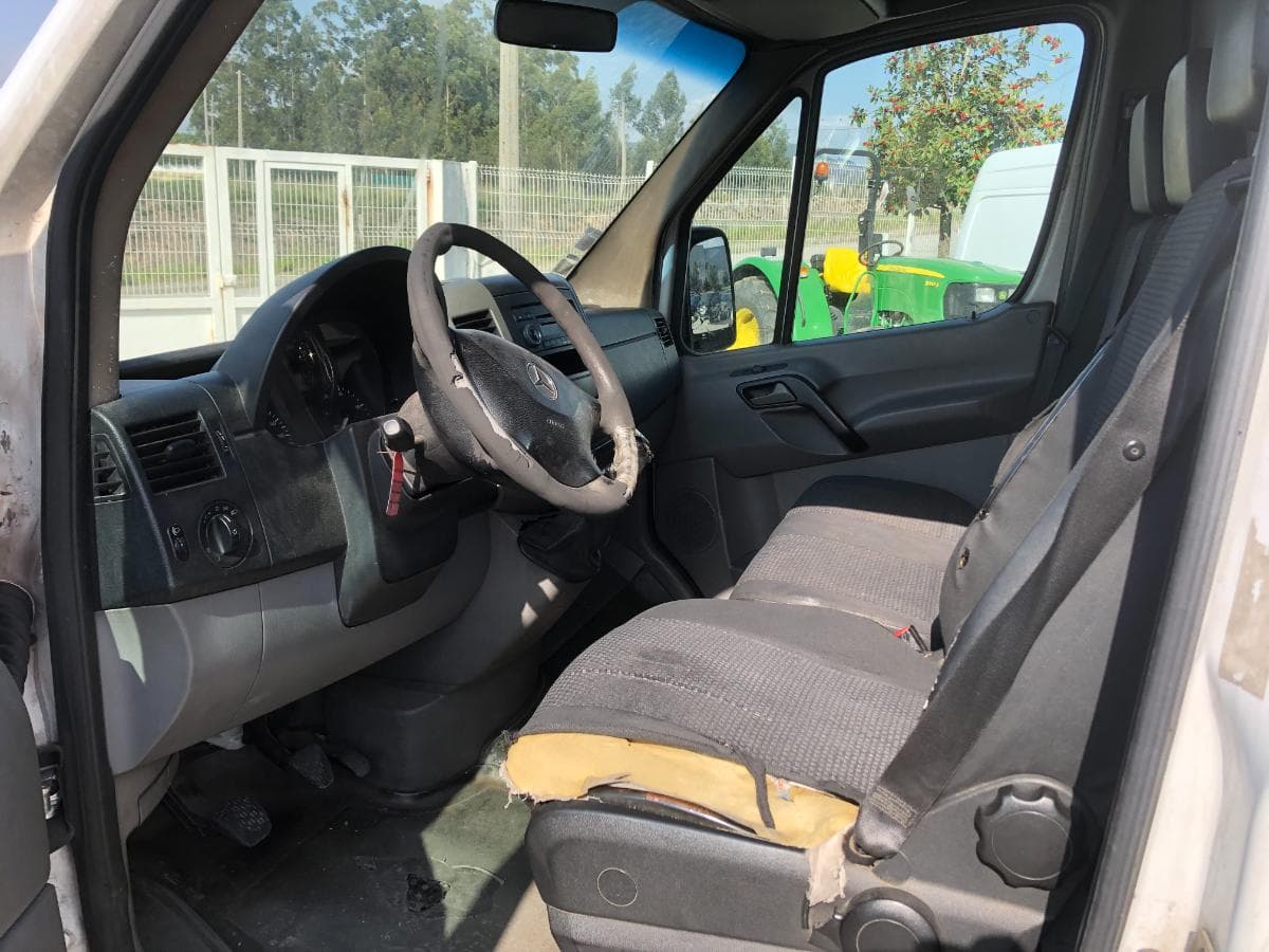 Mercedes-Benz Sprinter 211 CDI · Ano 2008 — image 27