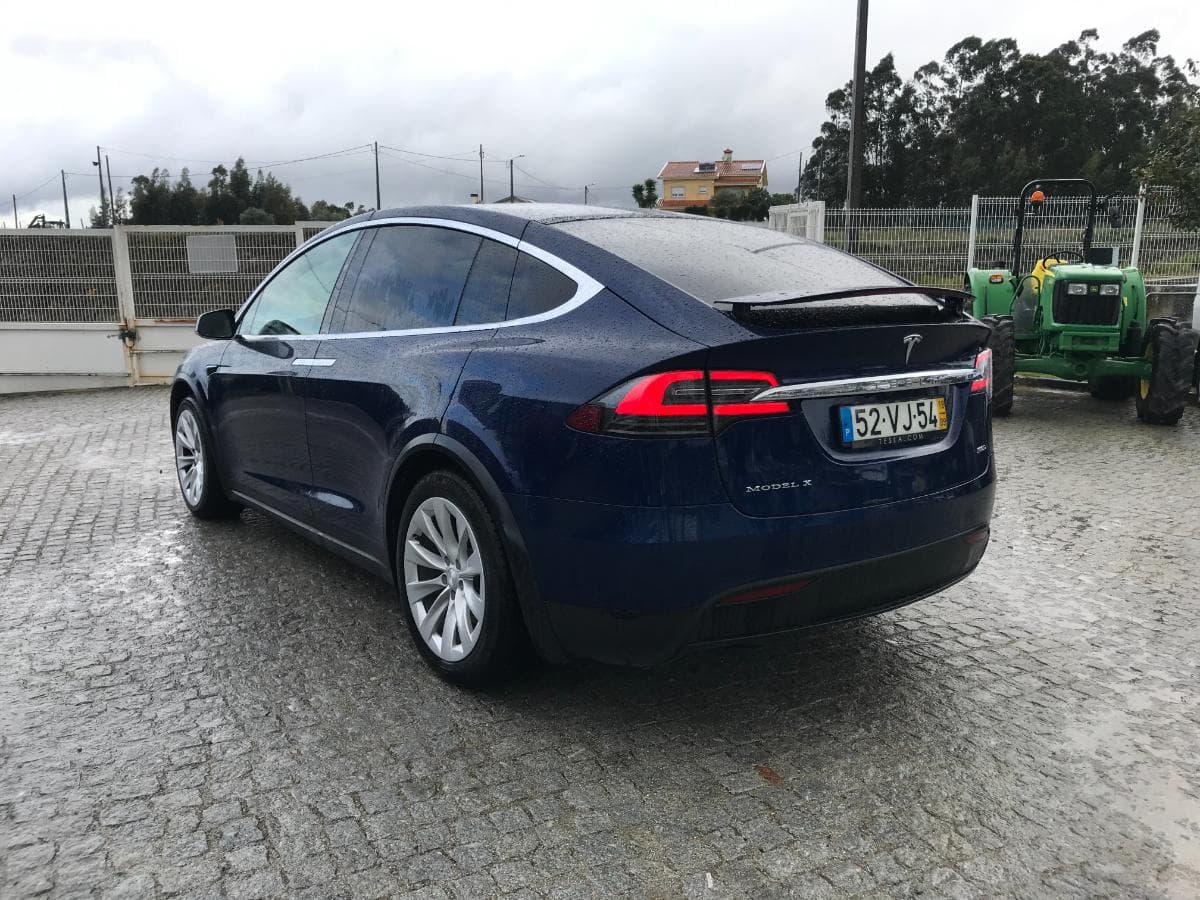 Tesla Model X 100D · Ano 2018 — image 13