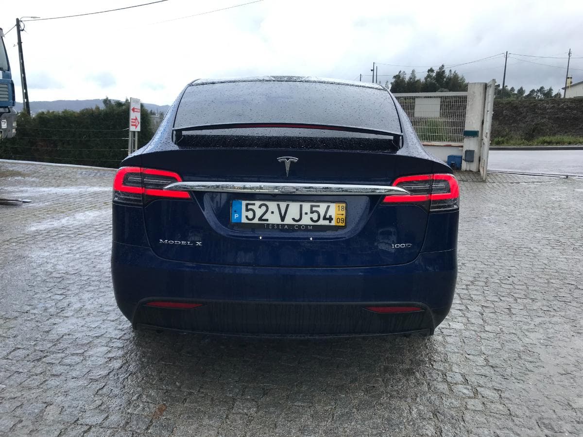 Tesla Model X 100D · Ano 2018 — image 7
