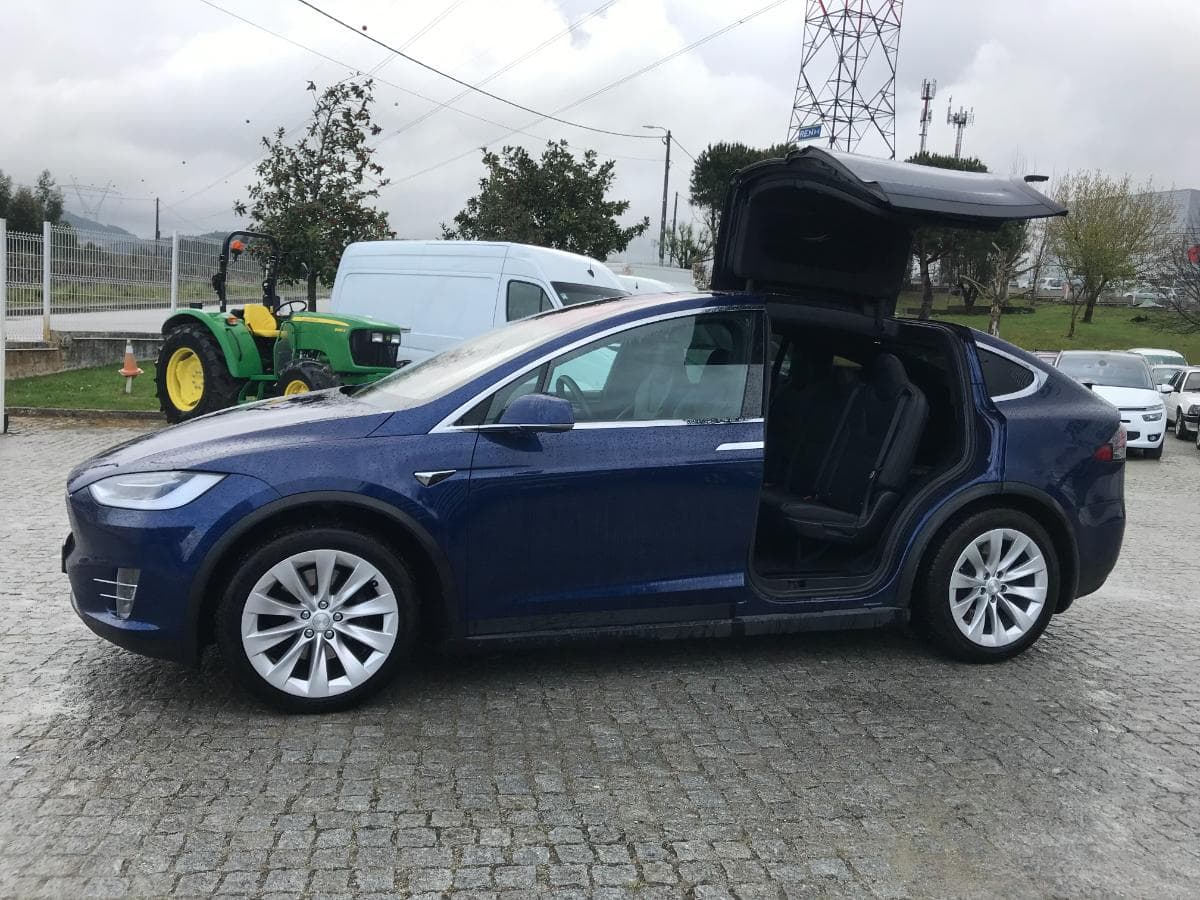 Tesla Model X 100D · Ano 2018 — image 5