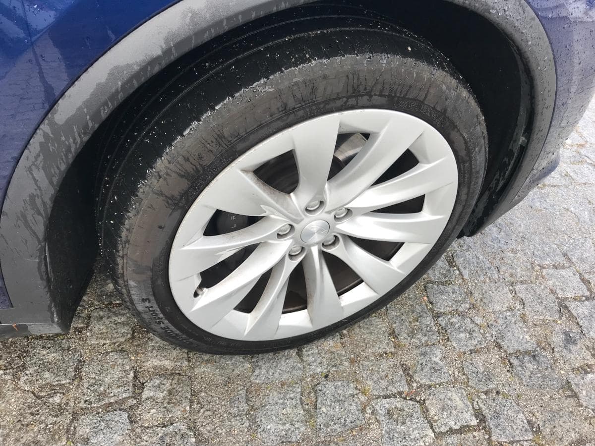 Tesla Model X 100D · Ano 2018 — image 17