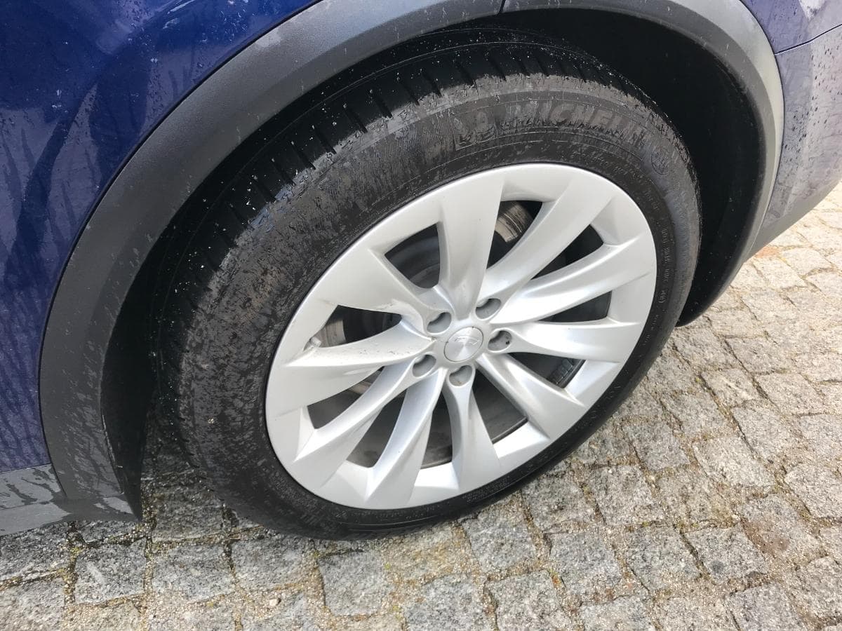 Tesla Model X 100D · Ano 2018 — image 18
