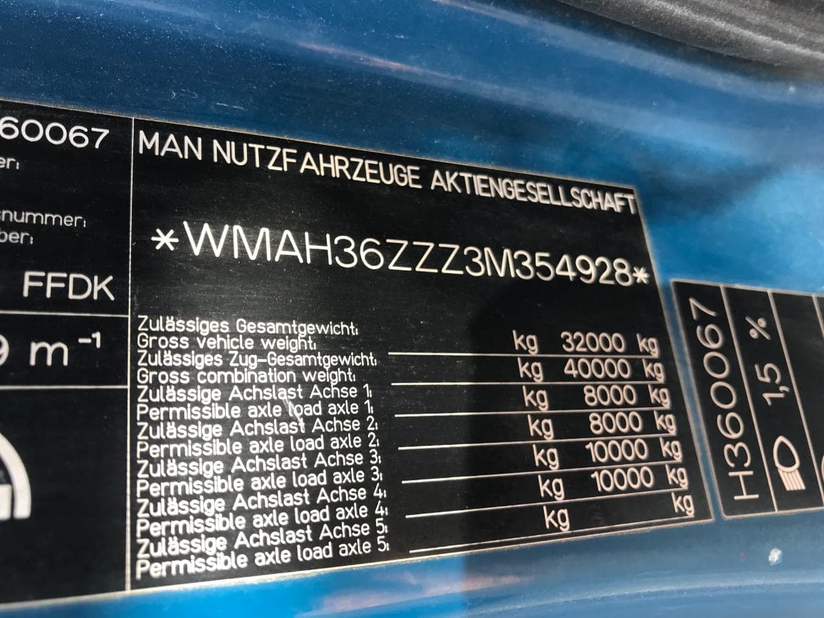 Man TGA 360 A 8X4 · Ano 2002 — imagem 15