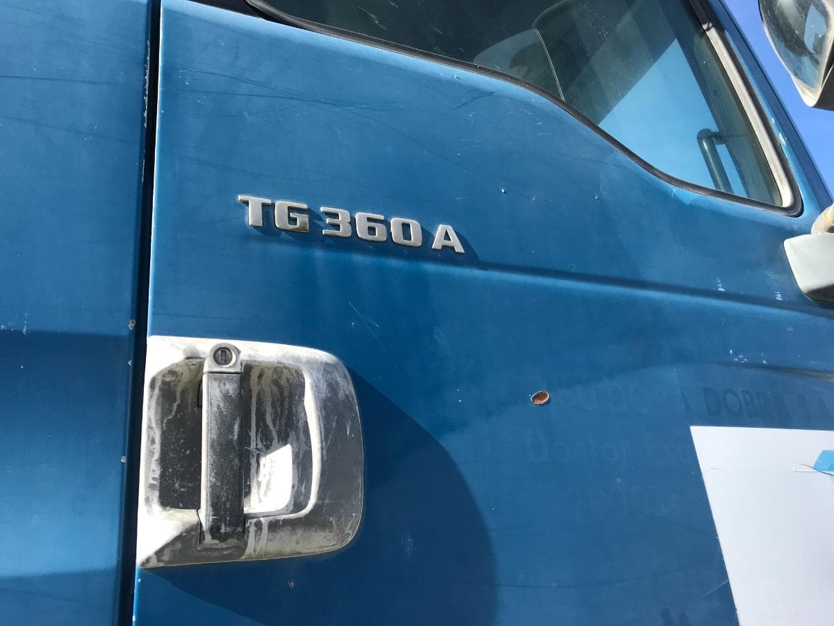 Man TGA 360 A 8X4 · Ano 2002 — imagem 23