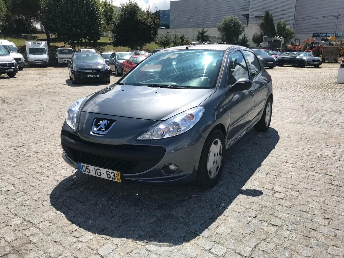 Peugeot 206 + 1.1 · Ano 2009 — imagen 5