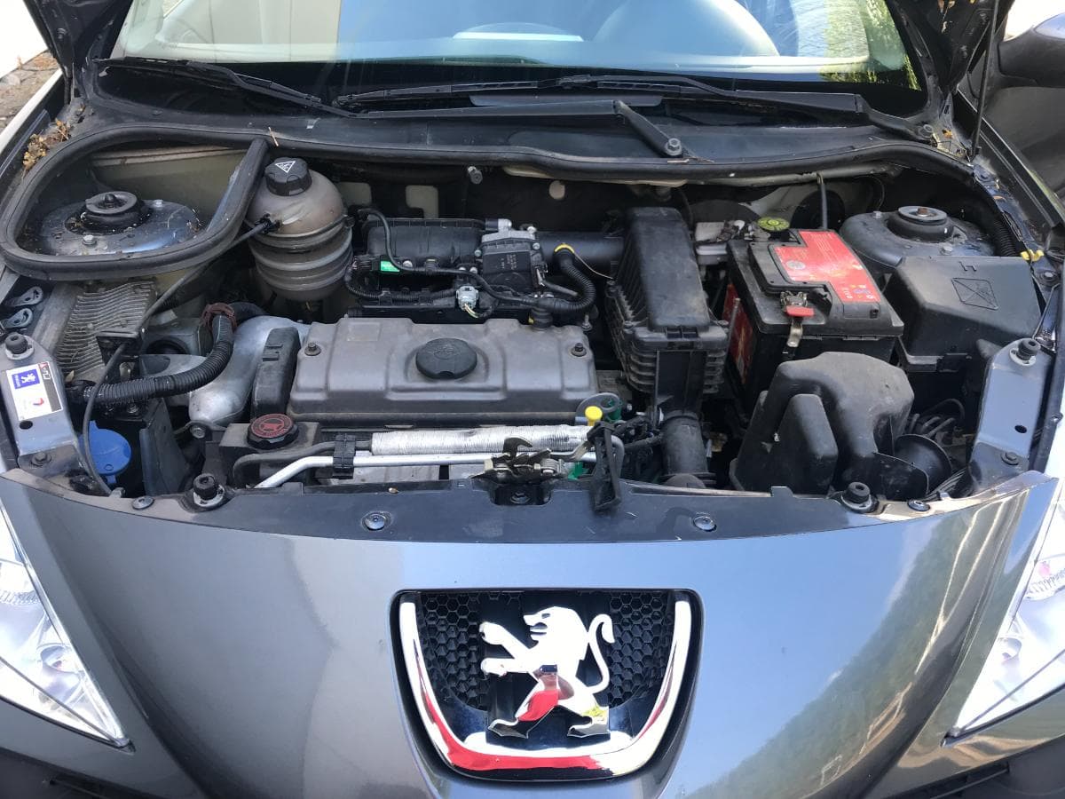 Peugeot 206 + 1.1 · Ano 2009 — imagen 3