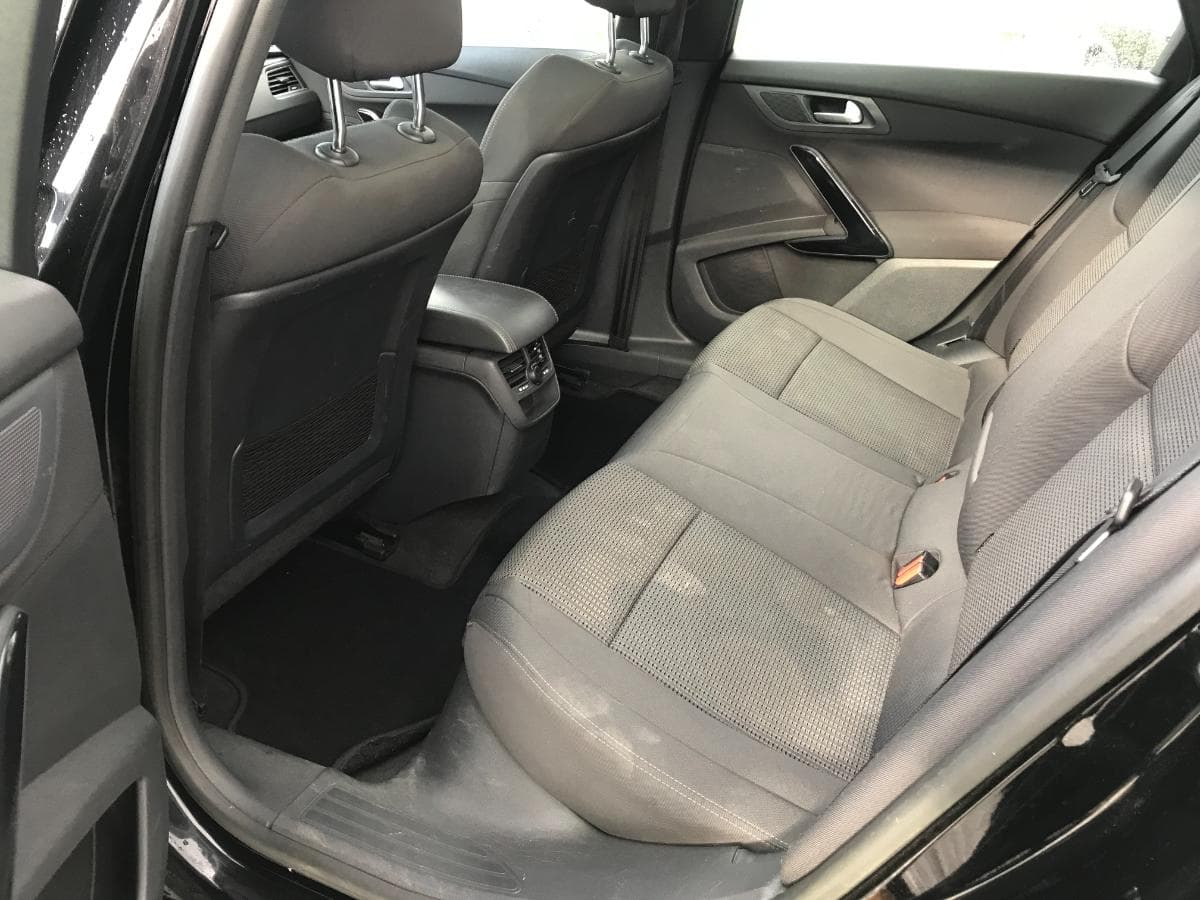 Peugeot 508 SW 1.6 HDI · Ano 2014 — imagen 28
