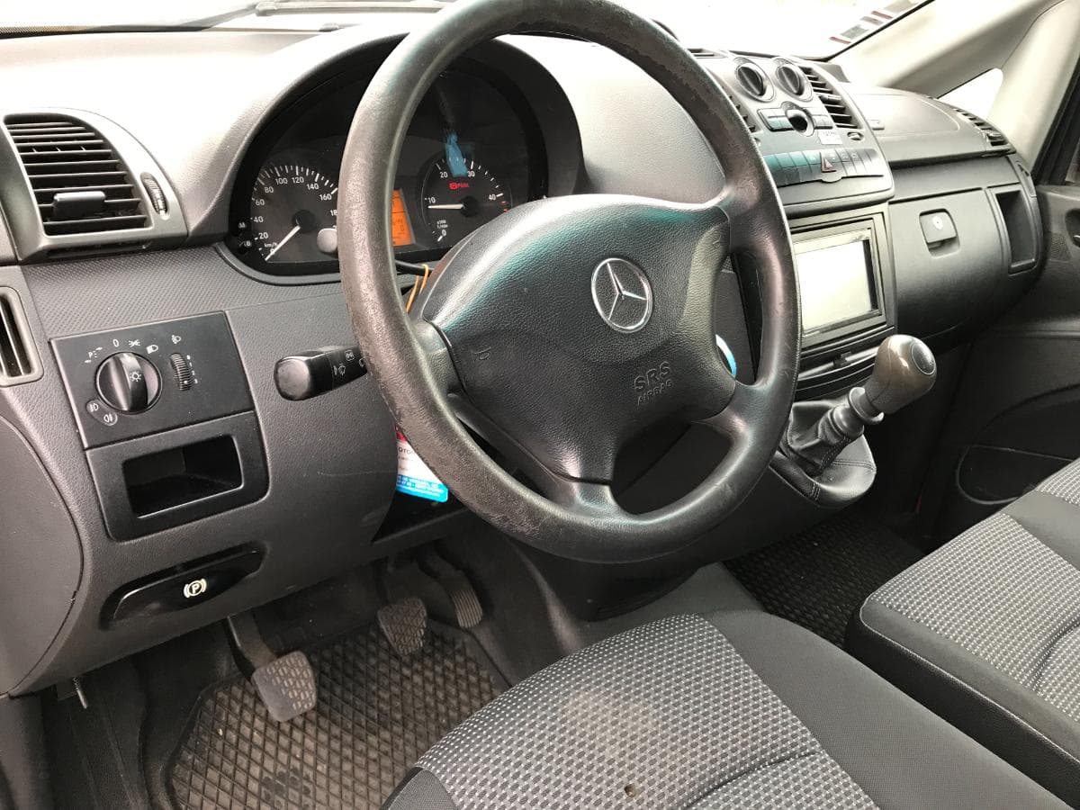 Mercedes-Benz Vito 113 CDI · Ano 2012 — imagen 26