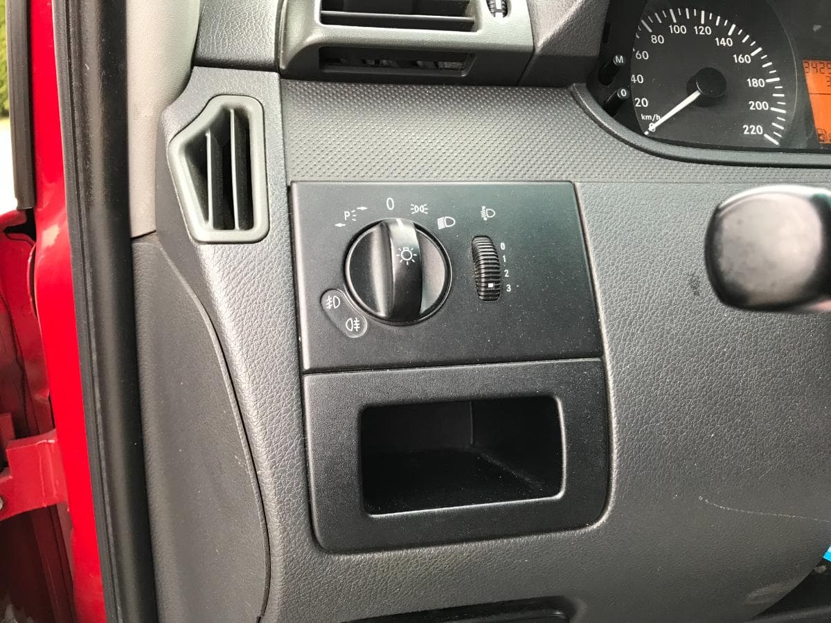 Mercedes-Benz Vito 113 CDI · Ano 2012 — imagen 27