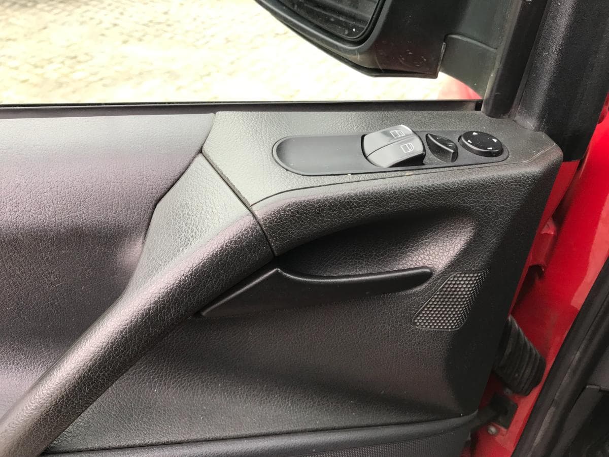 Mercedes-Benz Vito 113 CDI · Ano 2012 — imagen 29