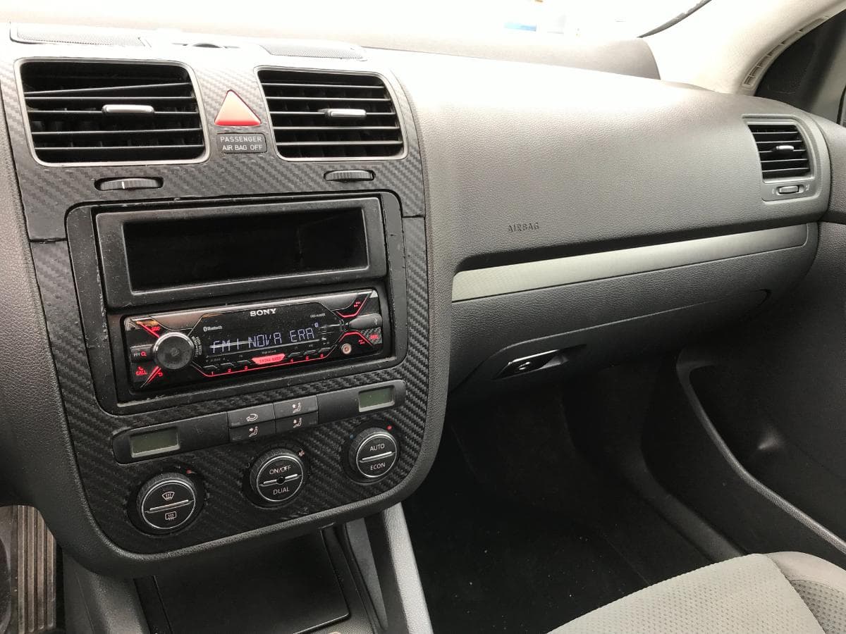 Volkswagen Golf 2.0 TDI · Ano 2004 — image 25