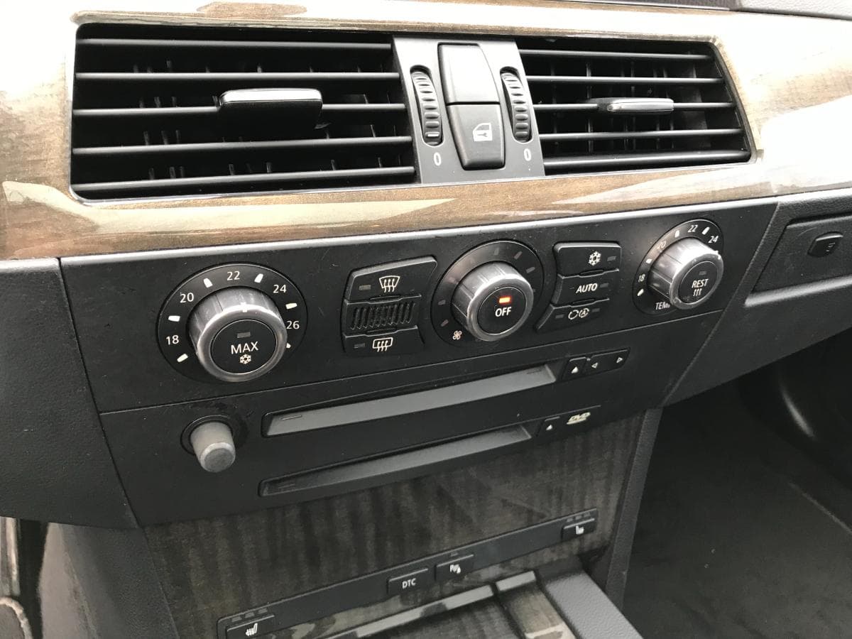 BMW 525 D Touring · Ano 2005 — imagen 25