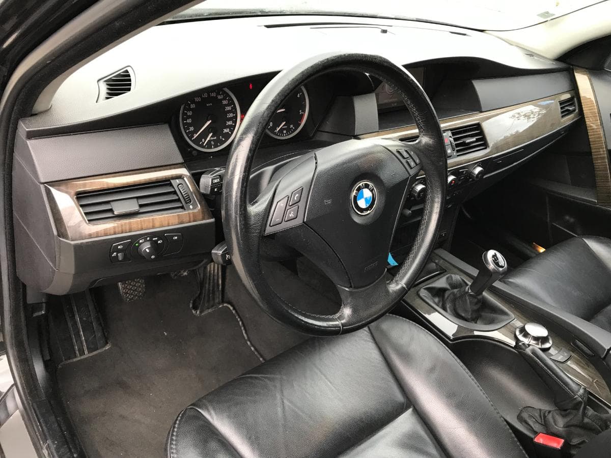 BMW 525 D Touring · Ano 2005 — imagen 31