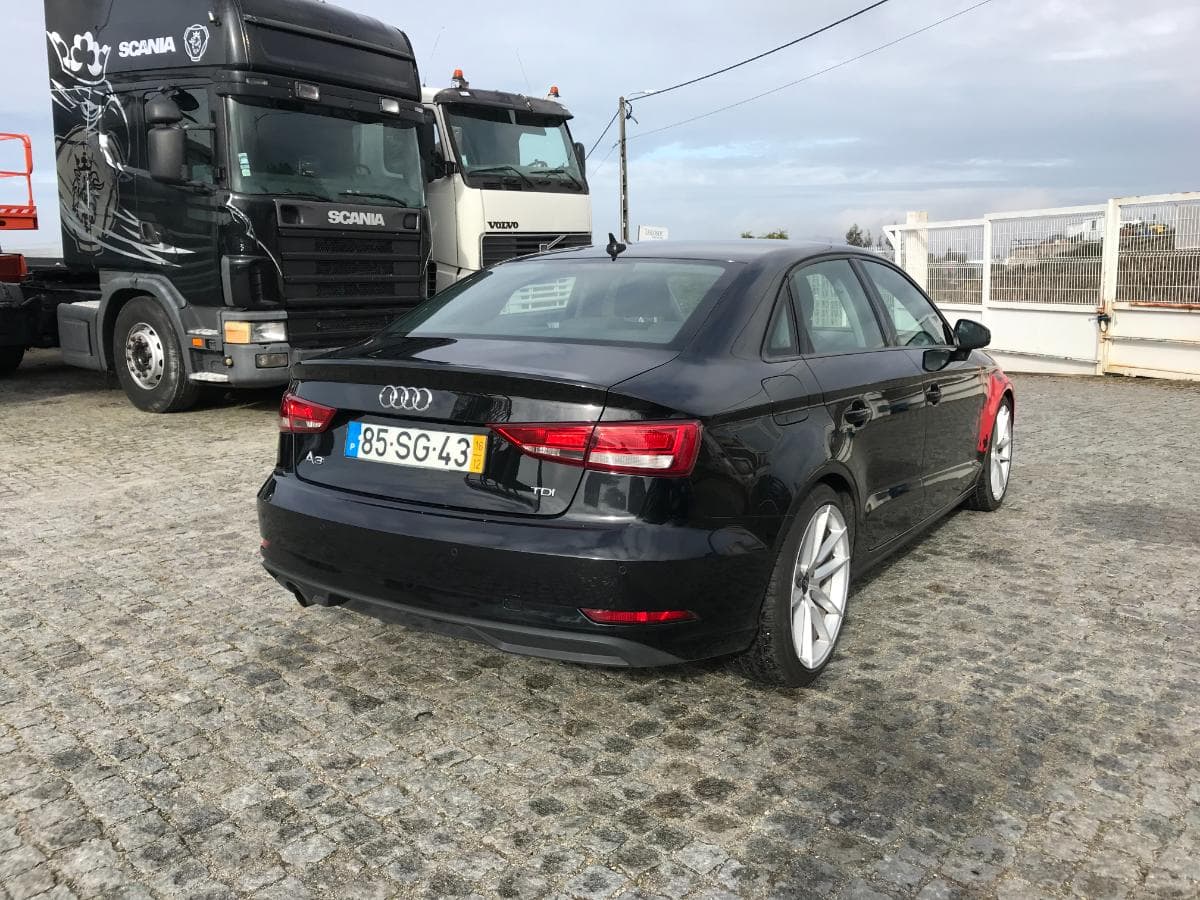 Audi A3 1.6 TDI · Ano 2016 — imagem 11