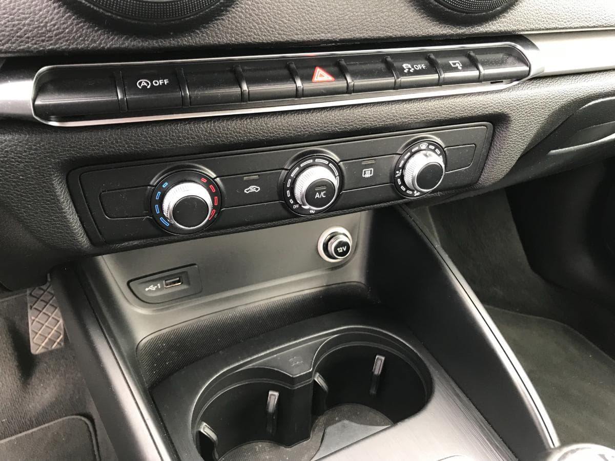 Audi A3 1.6 TDI · Ano 2016 — imagem 27