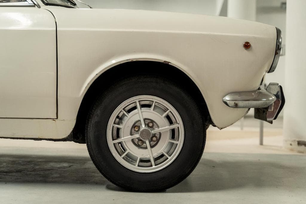 Fiat 850 Sport Coupé — image 4