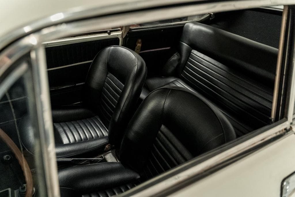 Fiat 850 Sport Coupé — image 9