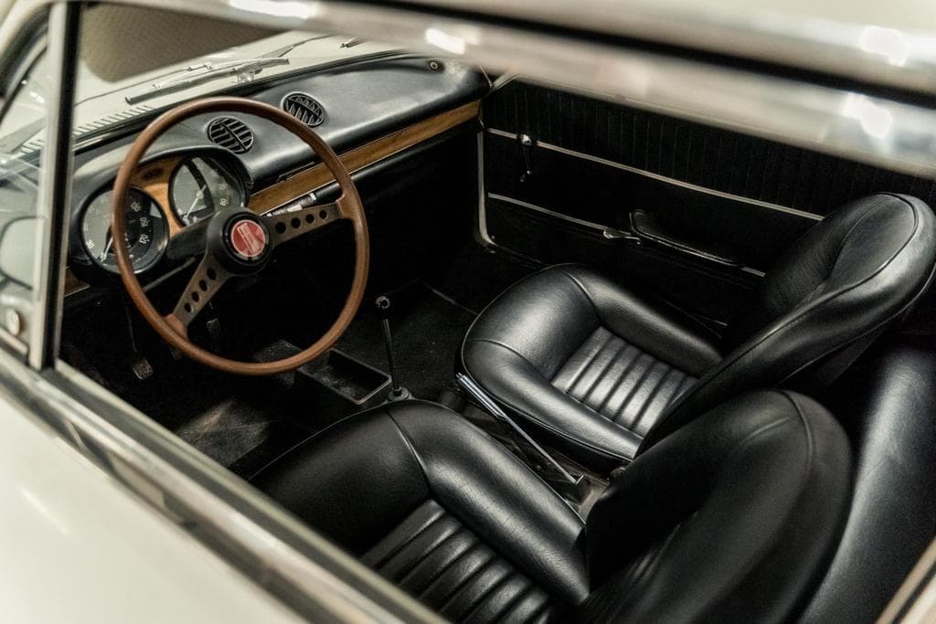 Fiat 850 Sport Coupé — image 8