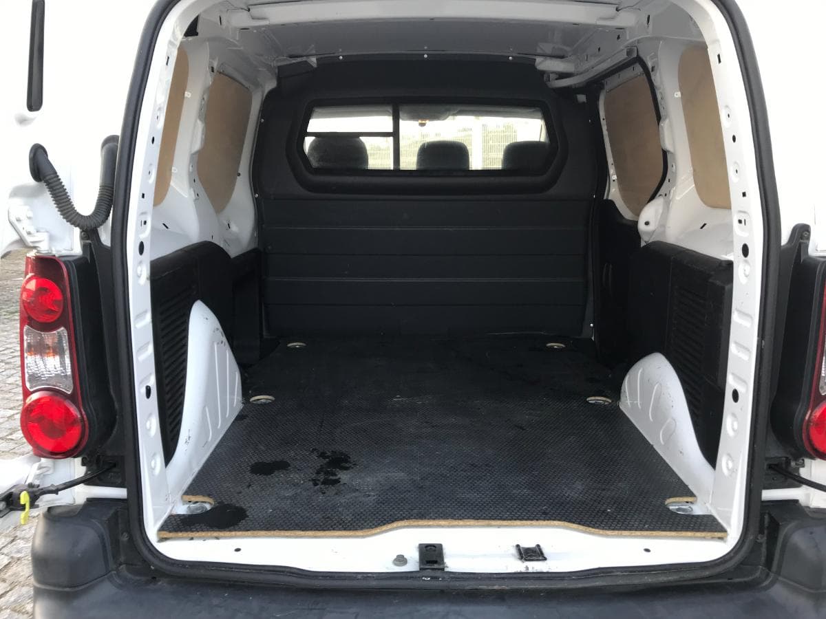 Citroën Berlingo · Ano 2017 — imagen 9