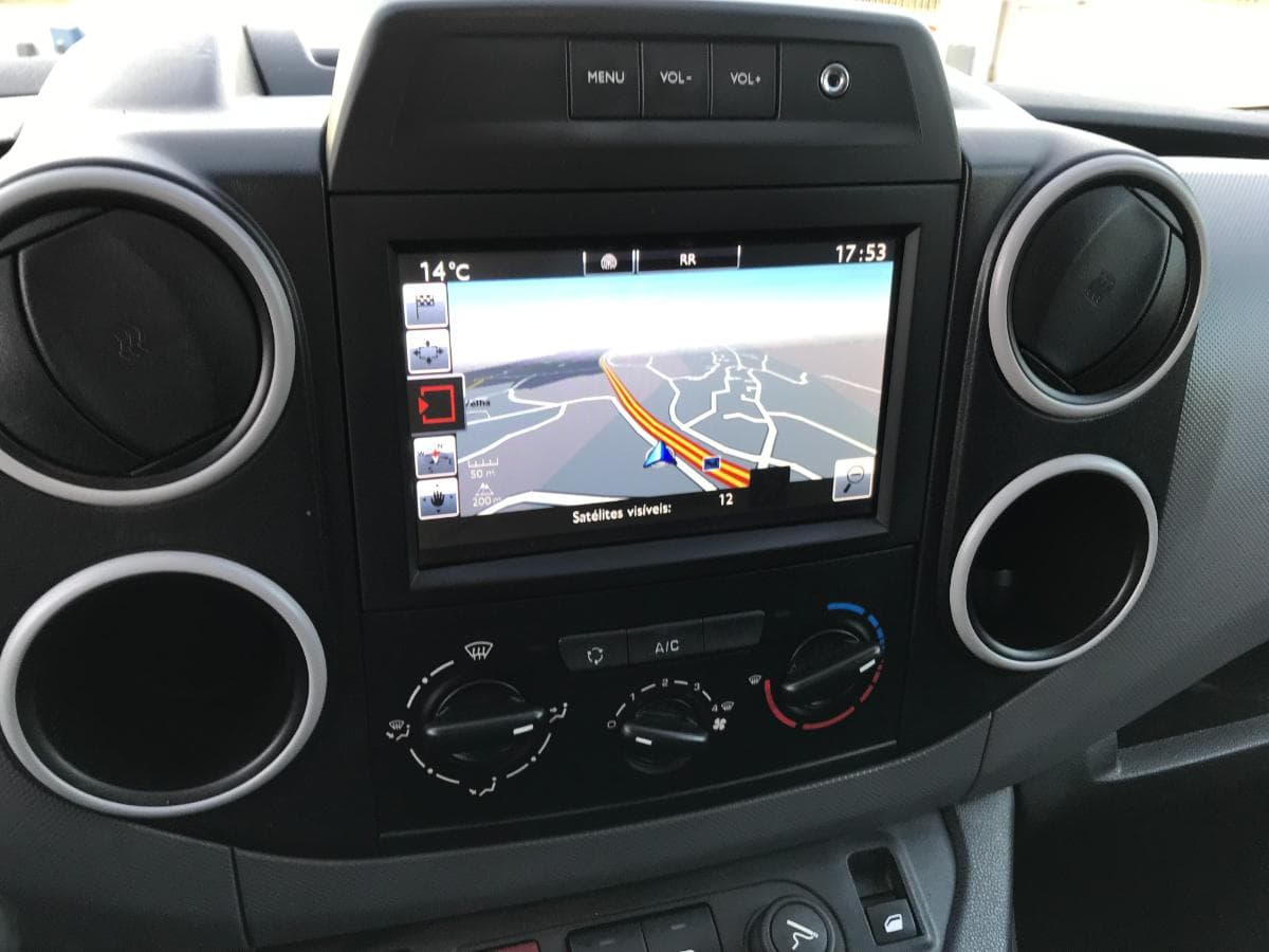 Citroën Berlingo · Ano 2017 — imagen 17