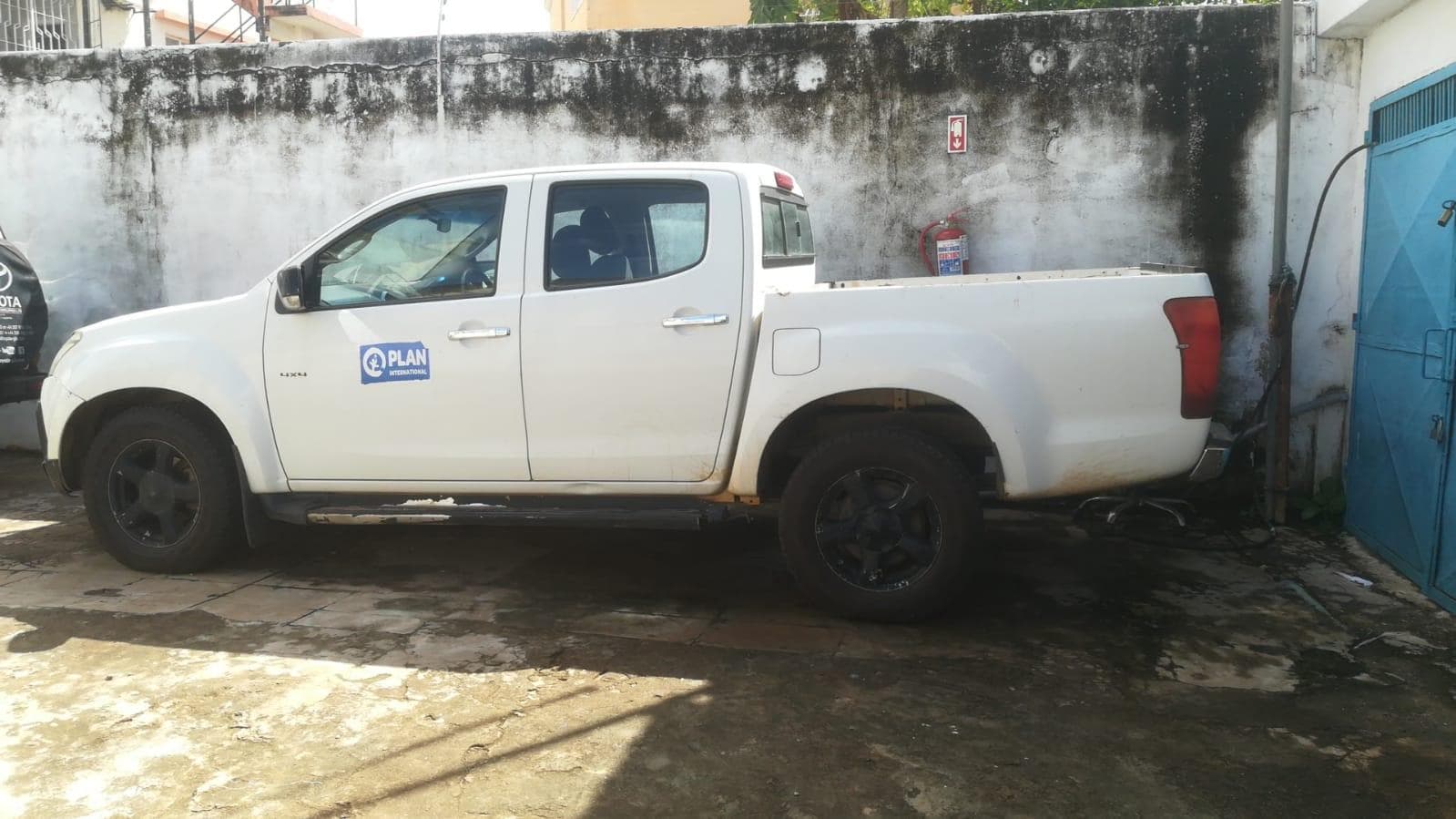 Isuzo KB 300  · — imagem 14