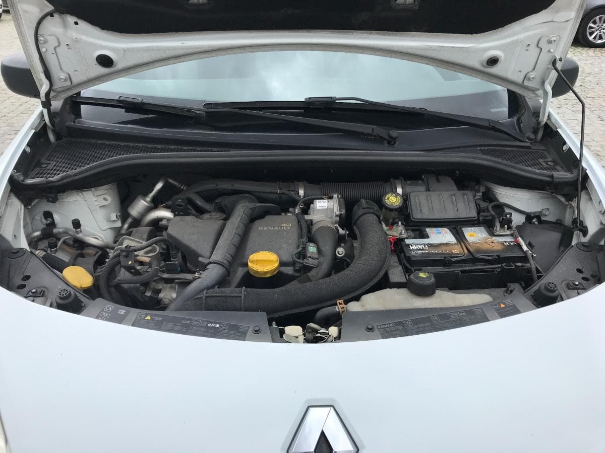 Renault Clio 1.5DCI · Ano 2012 — imagem 3