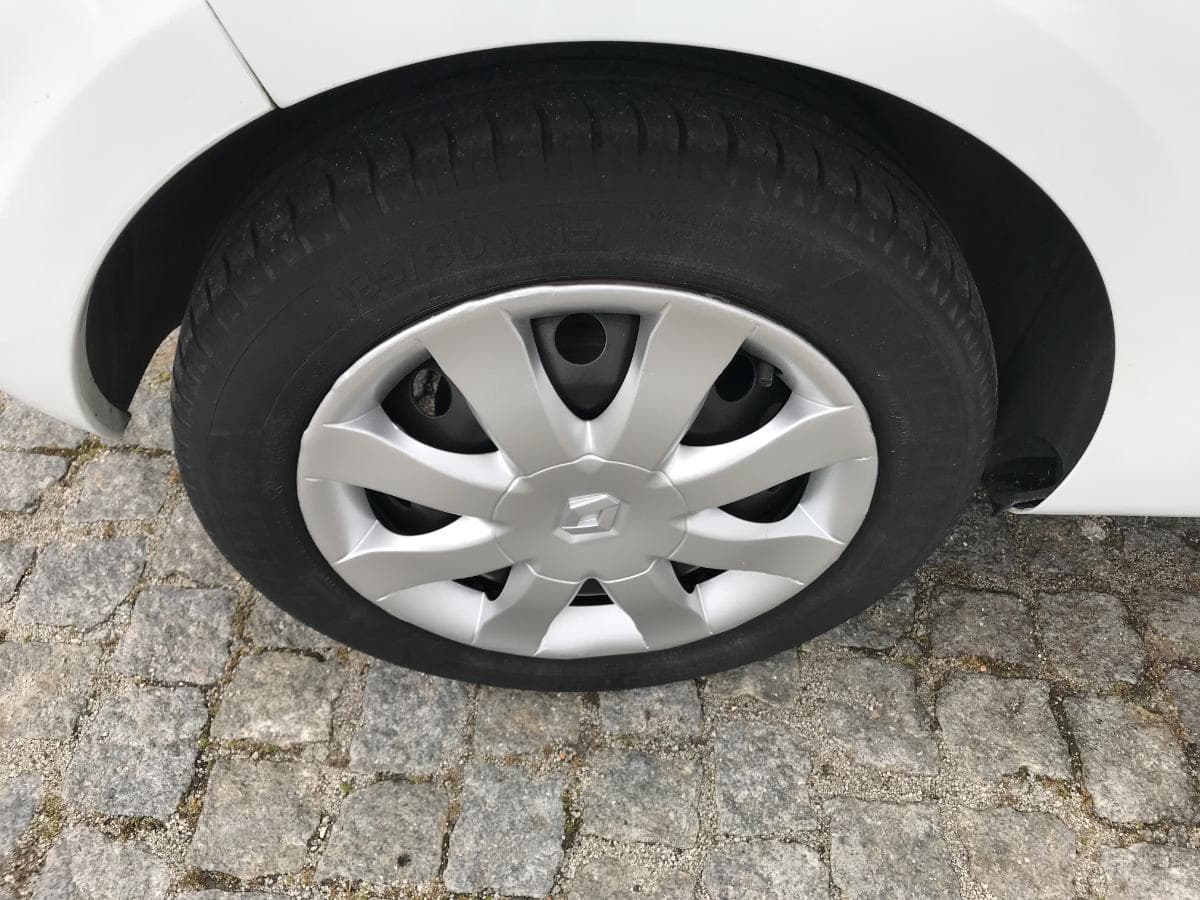 Renault Clio 1.5DCI · Ano 2012 — imagem 12