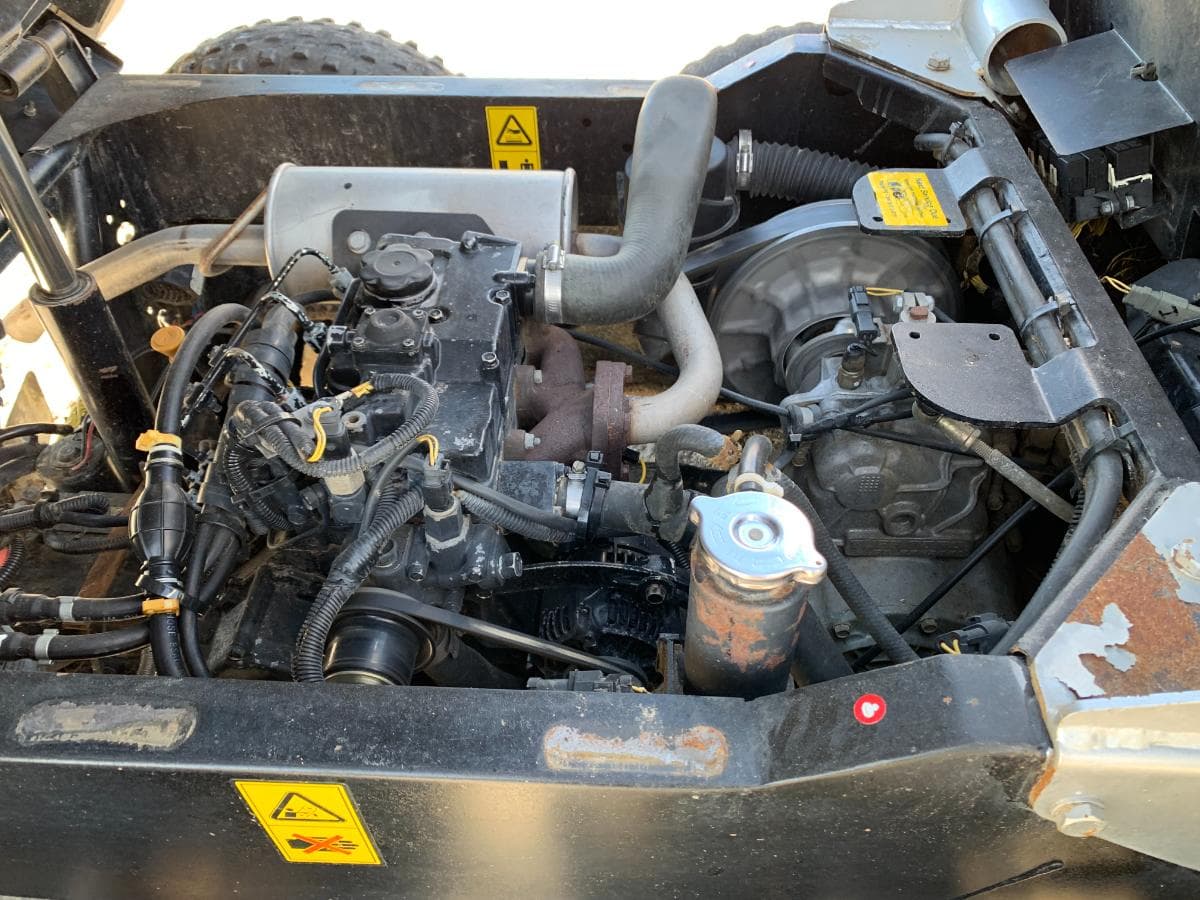 Quadriciclo JCB Groundhog 6x4 · Ano 2007 — imagen 4